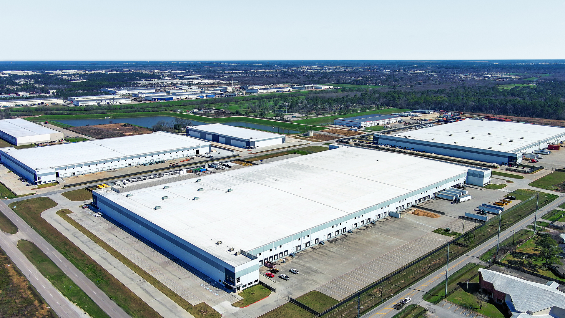 CapRock Partners Acquires 524,199-Square-Foot Industrial Warehouse In Houston